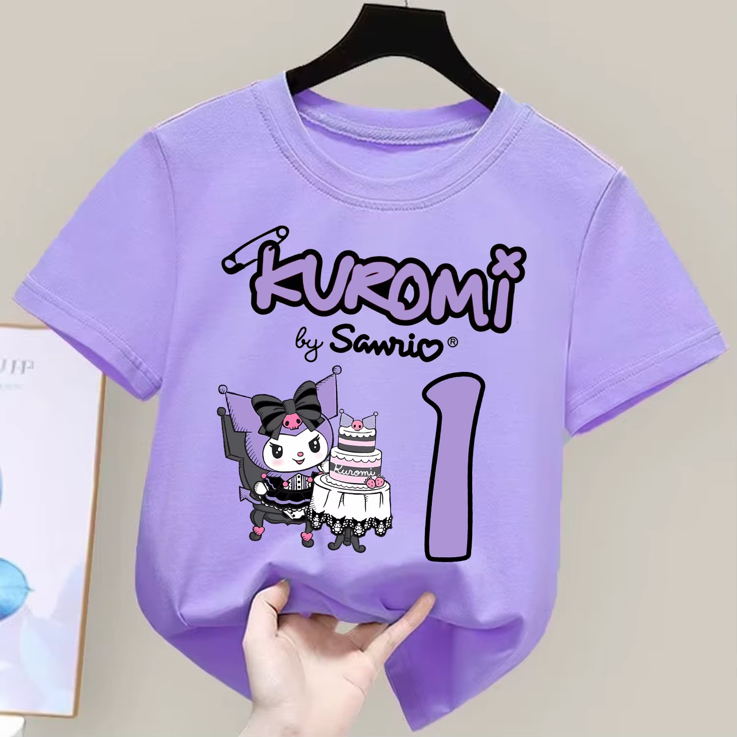 T-shirt d'anniversaire Kuromi pour enfants, haut à manches courtes violet avec chiffres de dessin animé, vêtements Kawaii Anime, vêtements amples, cadeau pour enfants