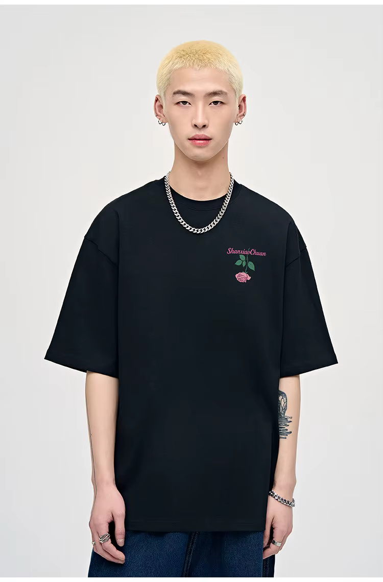 T-shirt rétro à manches courtes avec motif rose et style américain