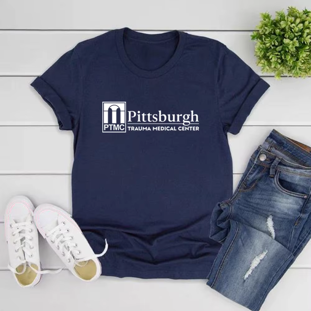 T-shirt unisexe à manches courtes avec image du centre médical de traumatologie de Pittsburgh