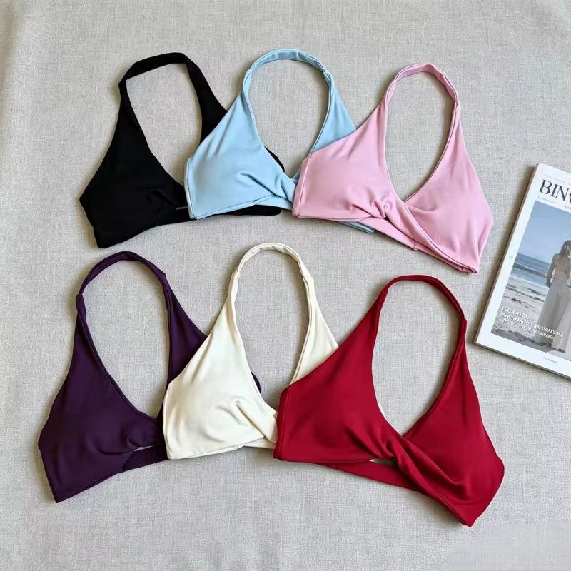 Soutien-gorge de sport Halter Twist Front pour femme