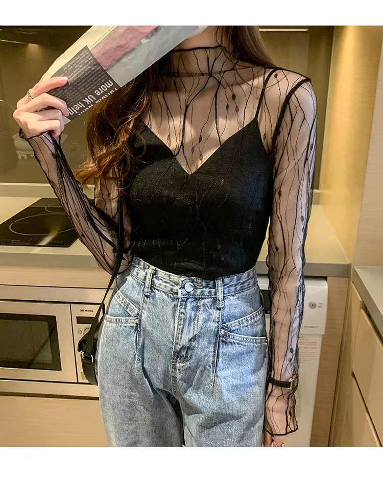 T-shirt en dentelle élégant pour femmes