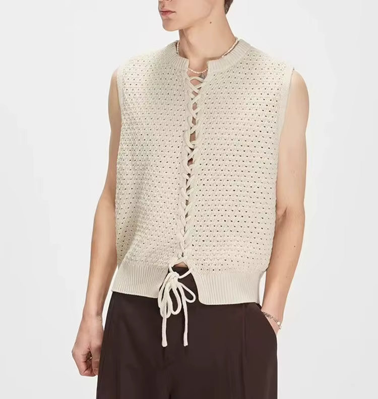 Gilet pull sans manches en tricot couleur unie avec col à lacets ajouré