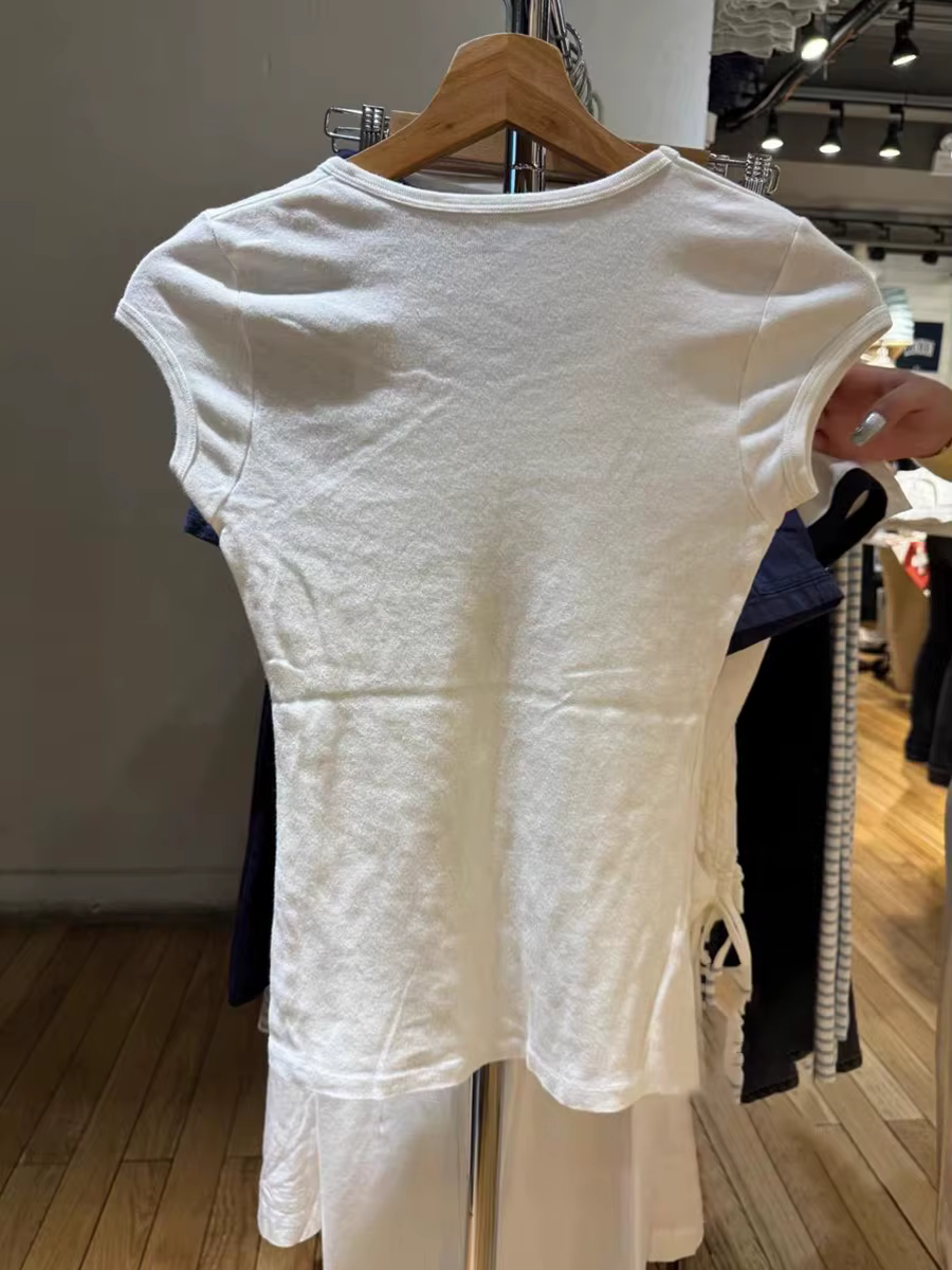 T-shirt manches courtes col rond femme
