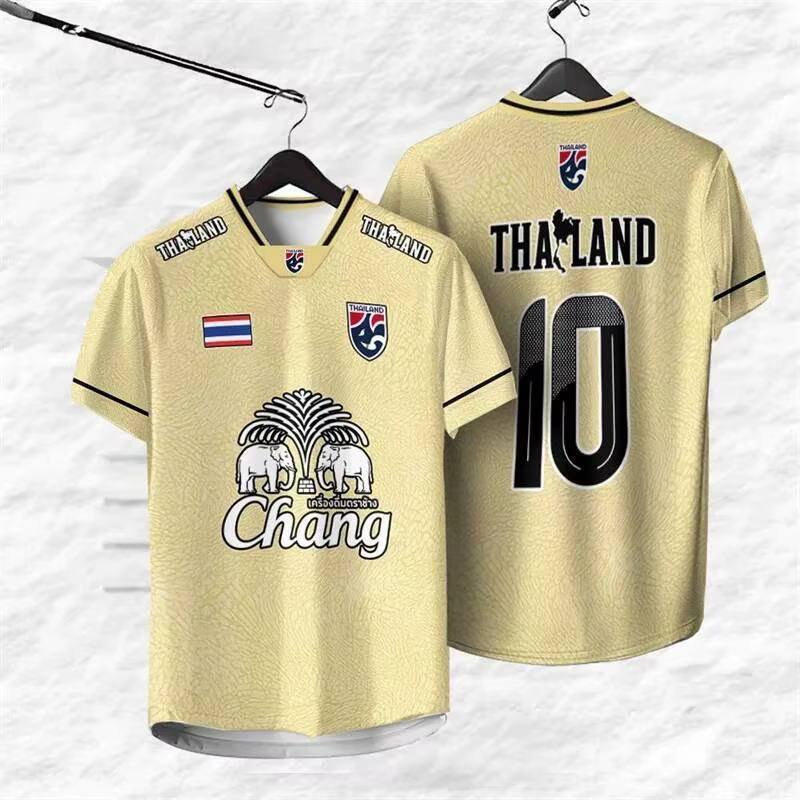 T-shirt personnalisable gratuit pour hommes