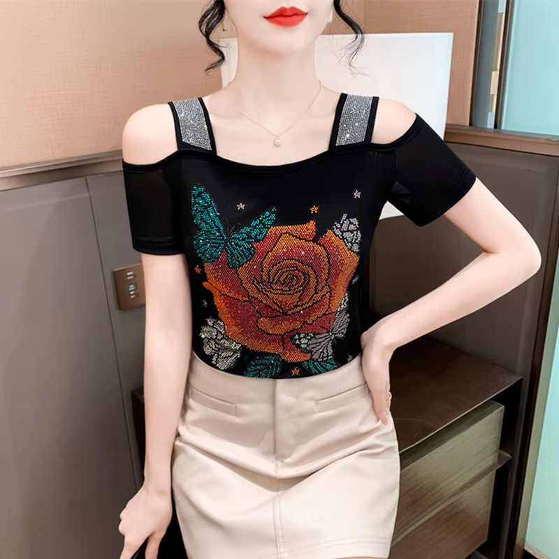 Nouveau Design européen de fleur de Rose vêtements pour femmes T-Shirt Chic épaules nues diamants chauds hauts élégant Streetwear filles t-shirts chemises