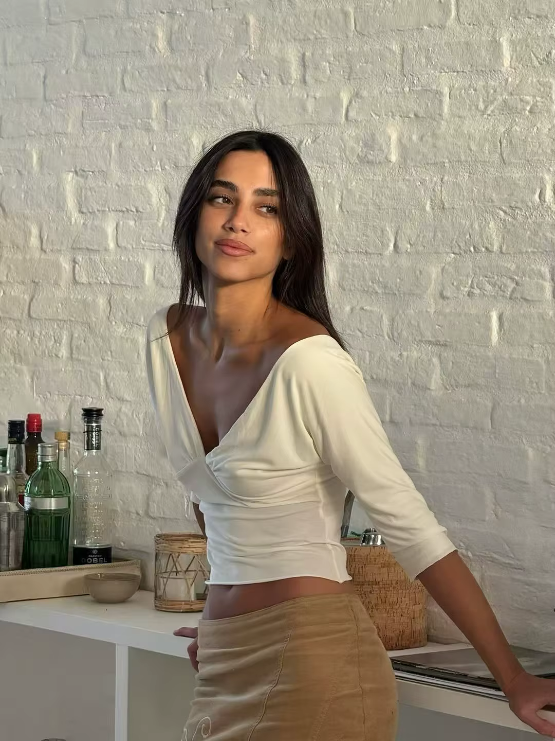 Haut pour femme avec col en V