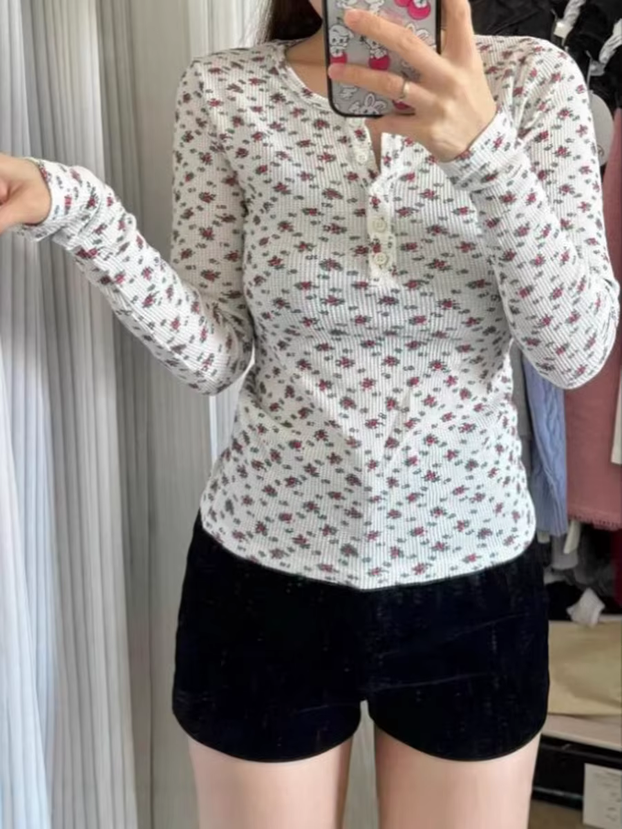 T-shirt en coton gaufré à imprimé floral pour femme