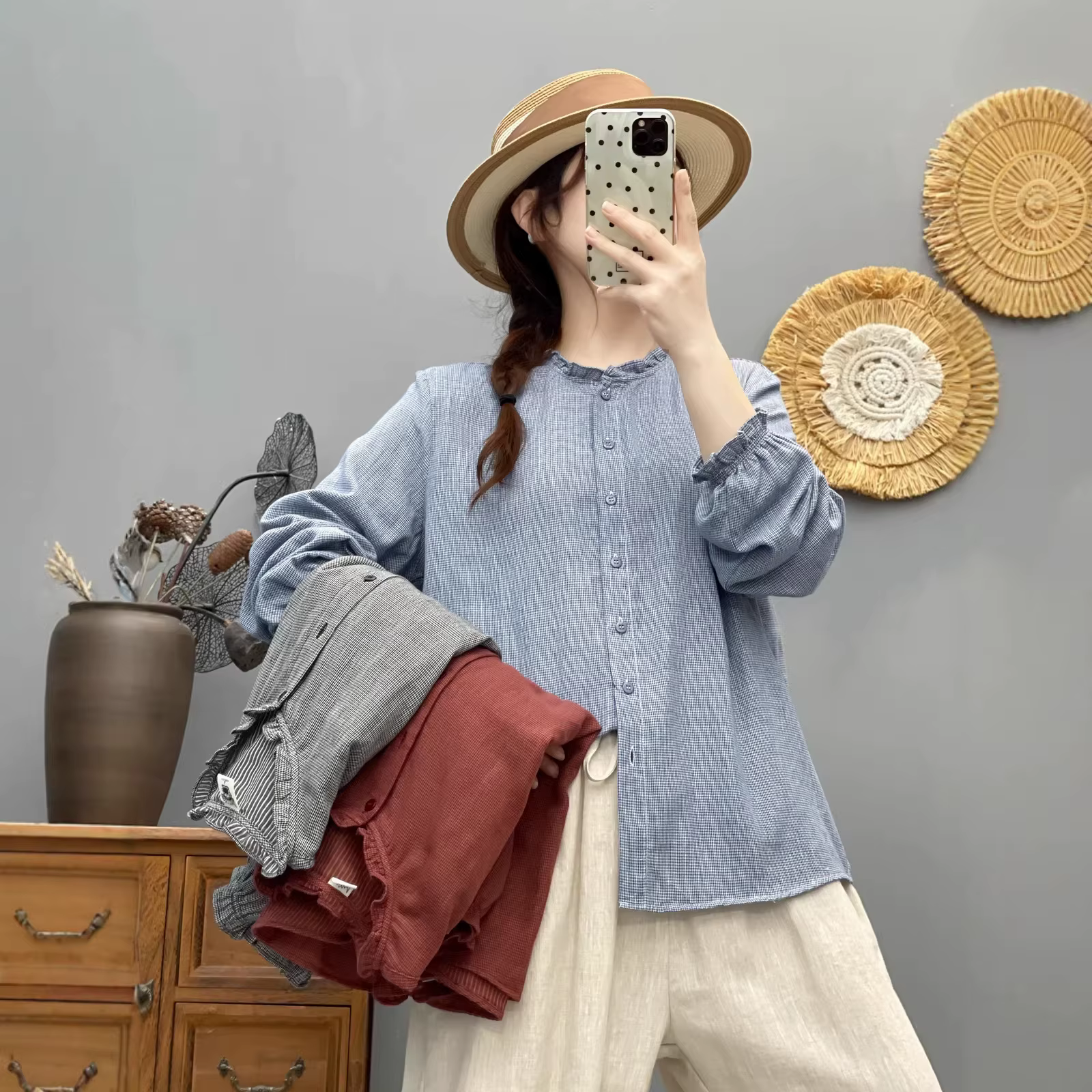 Chemise en coton à manches longues et col en dentelle élégante pour femme