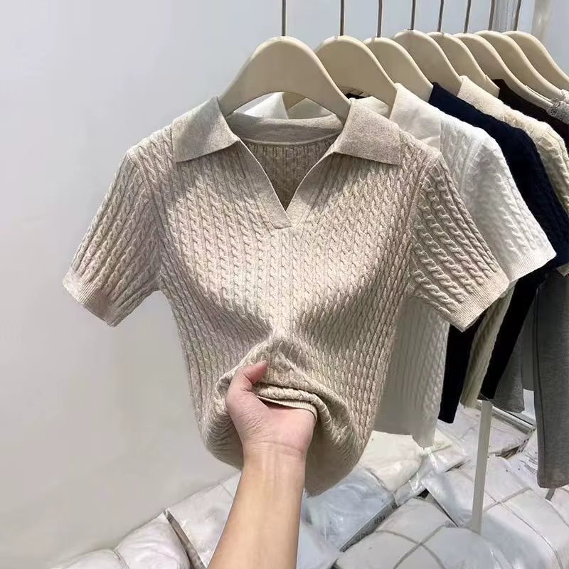 T-shirt à manches courtes en tricot pour femmes