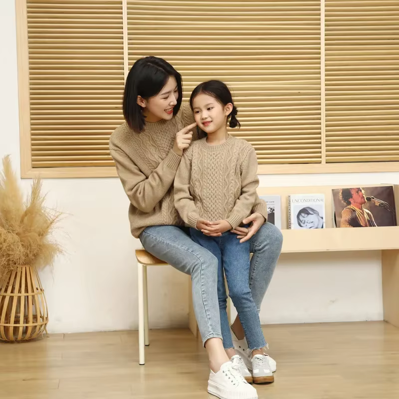 Pull d'hiver en tricot à manches longues pour parents et enfants
