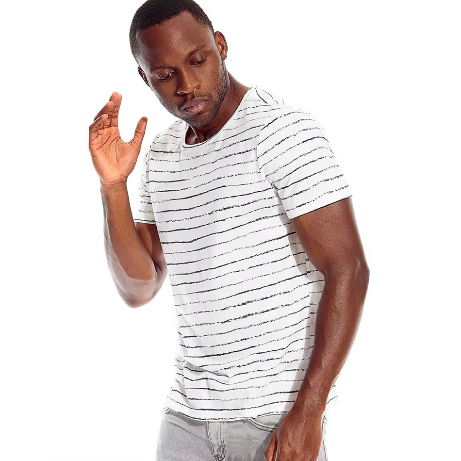 T-shirt à rayures zébrées pour homme