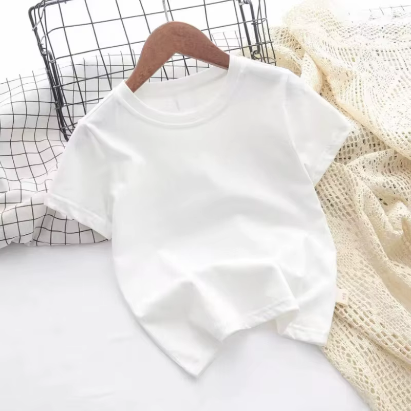 T-shirt personnalisé avec portrait d'anime