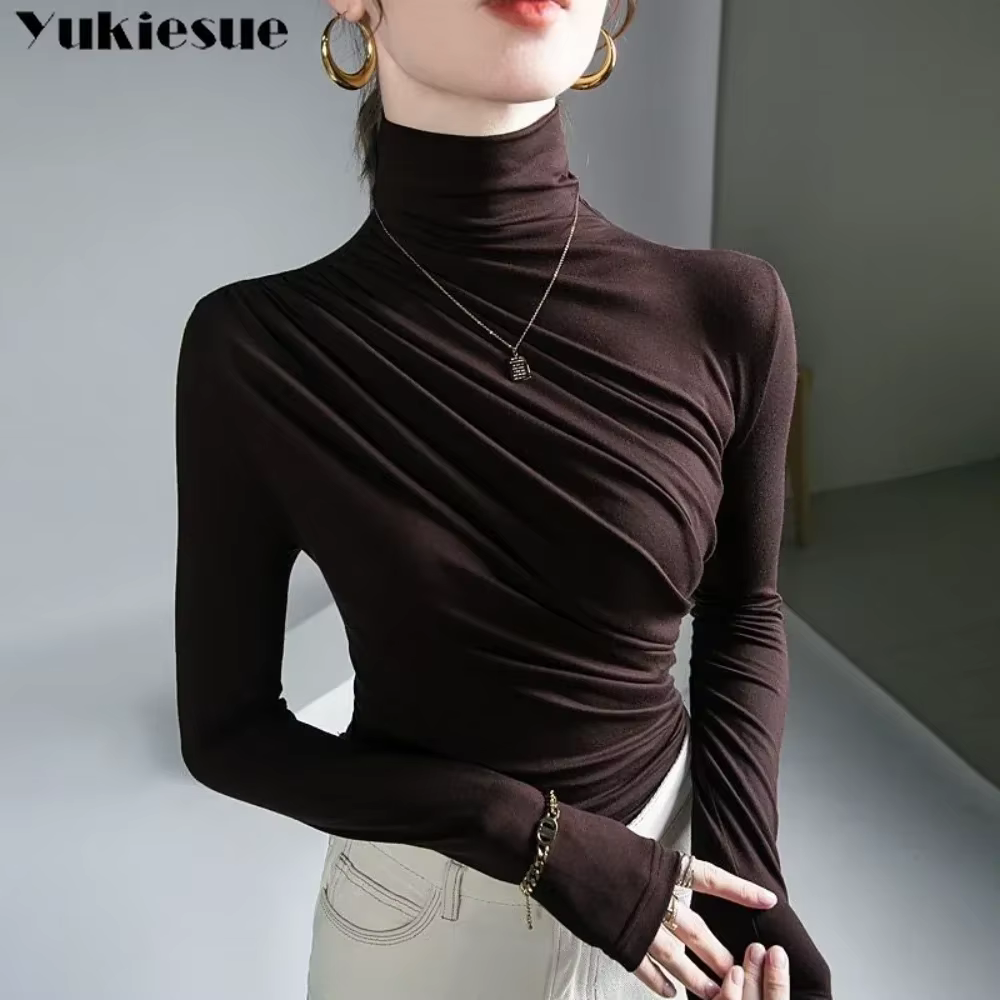 T-shirt extensible plissé à col roulé pour femme