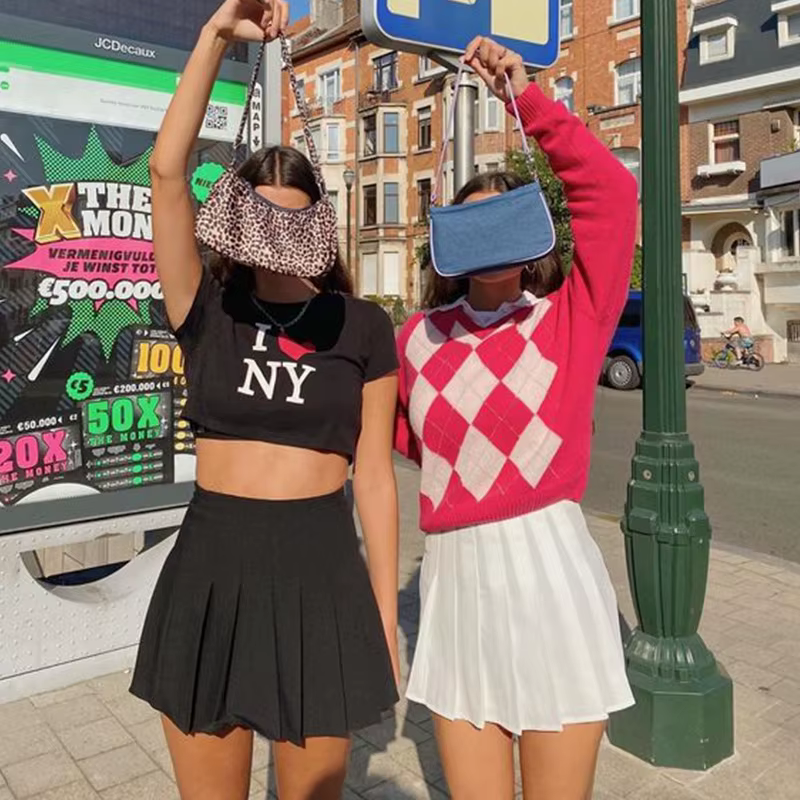 T-shirt à manches courtes pour femmes