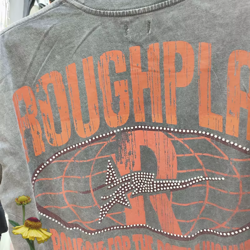 T-shirt Homme Américain Rétro Délavé à Paillettes et Clous Effet Vieilli et Troué