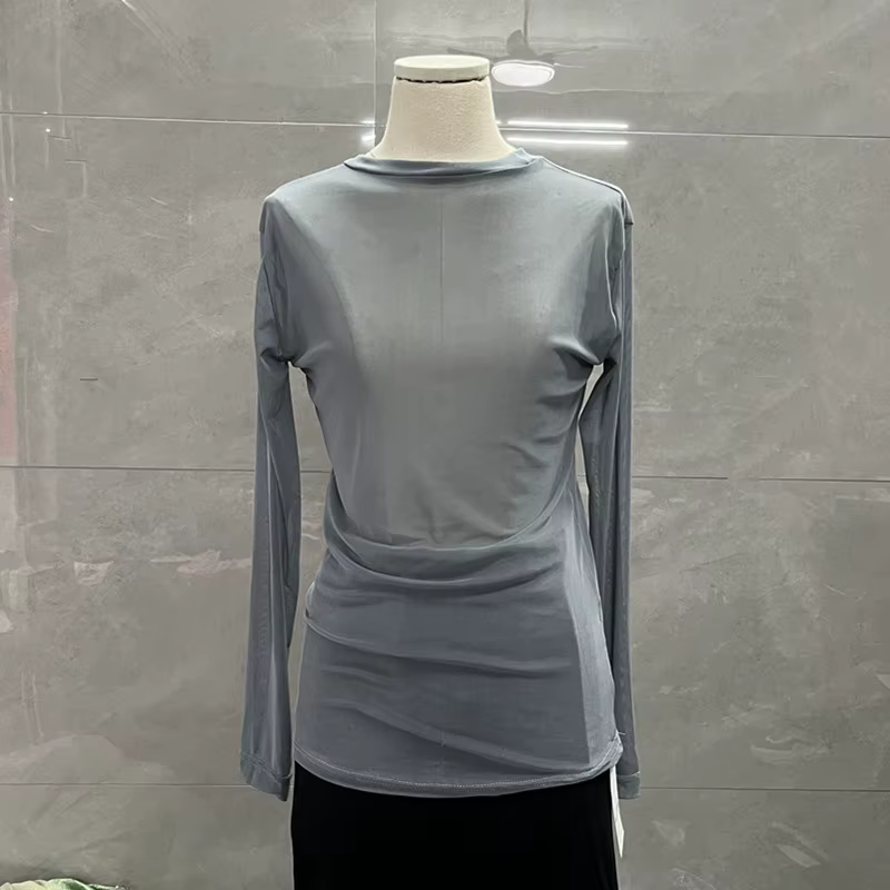 Chemise blanche à manches longues et col rond pour femme