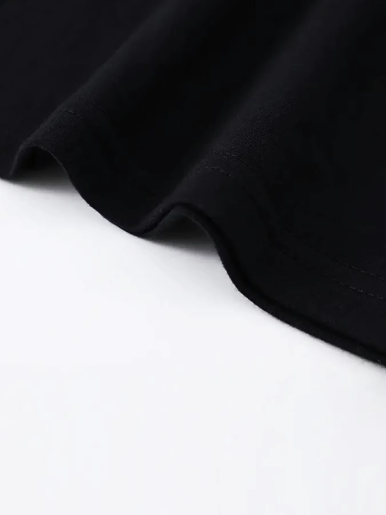 T-shirt pour homme à imprimé cœur rouge