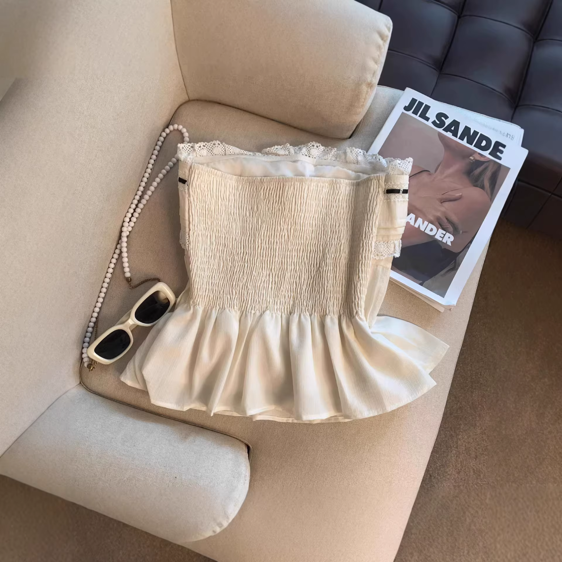 Haut court mignon à nœud papillon pour femme