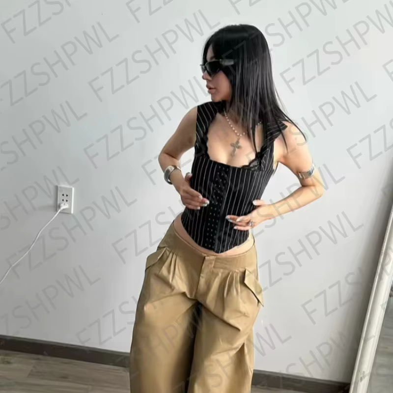 Haut corset Y2K noir à fines rayures pour femme