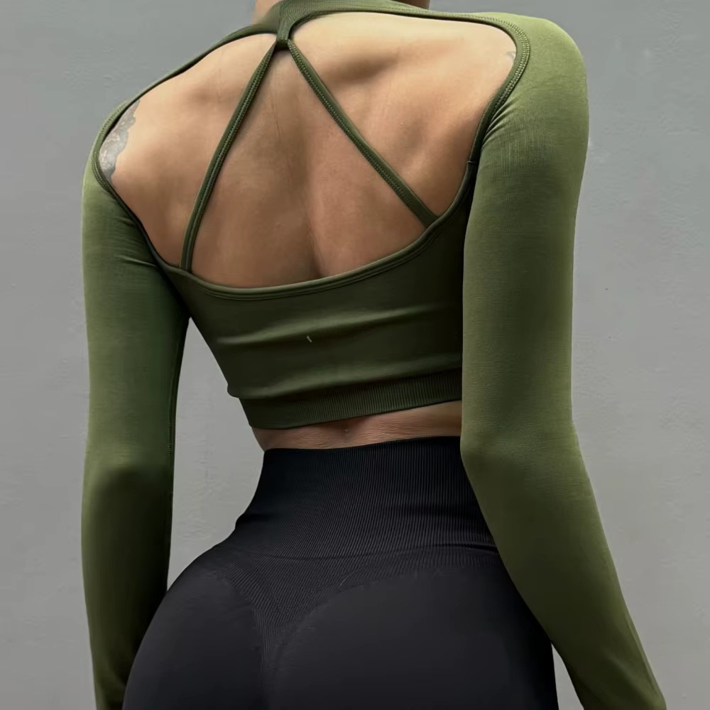Haut court sans couture à manches longues pour femmes avec soutien-gorge rembourré fixe – Conception à dos croisé à séchage rapide pour le fitness et le yoga