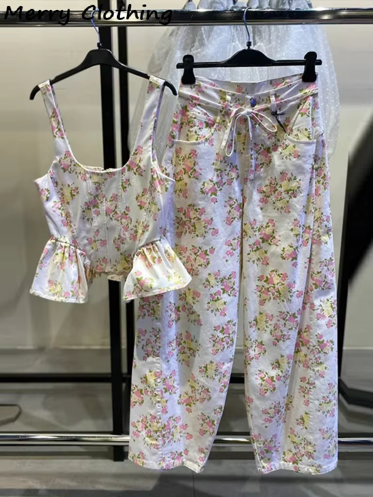 Ensemble élégant imprimé pour femme : Haut sans manches à volants et pantalon large – Nouvelle collection Printemps 2026