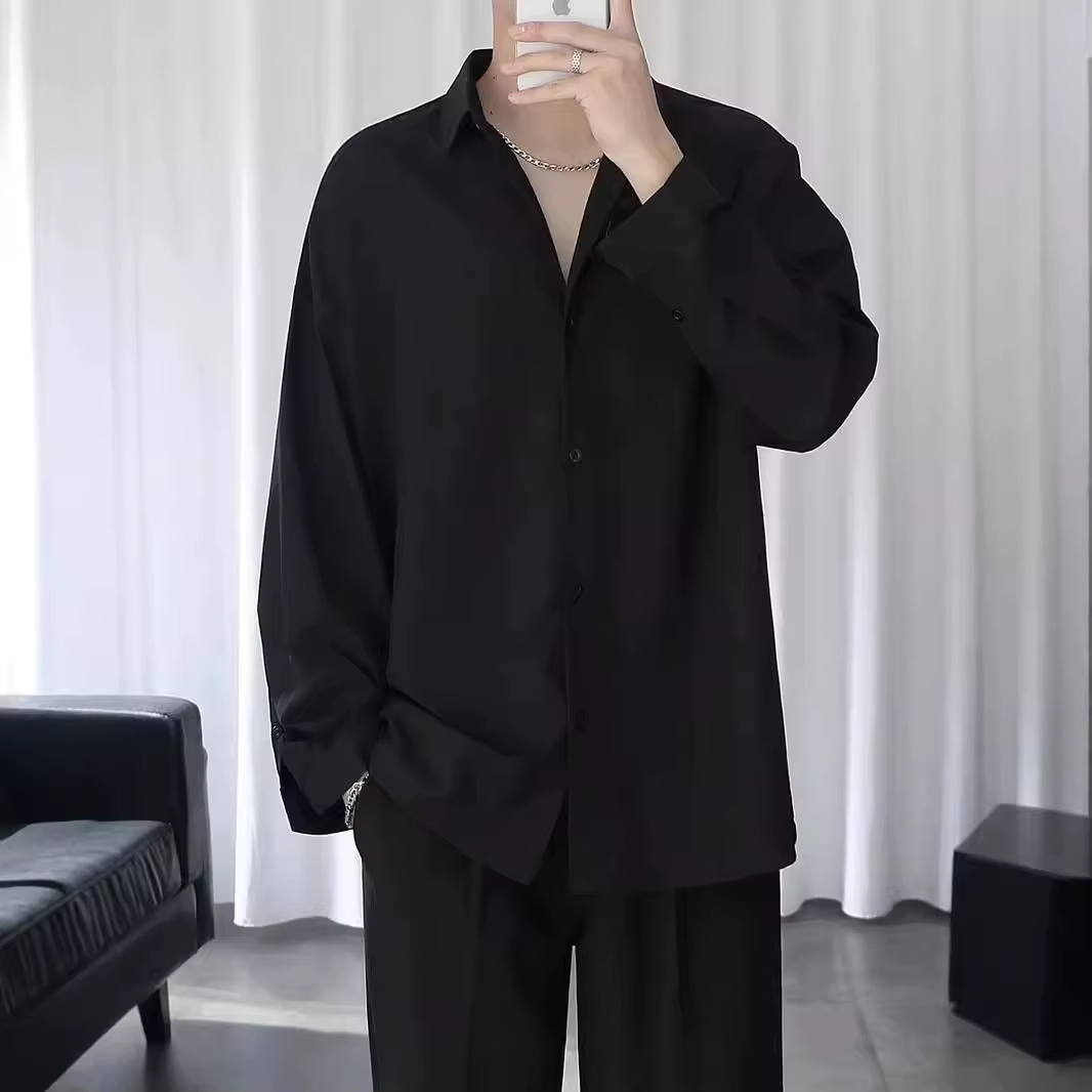 Chemise noire pour hommes