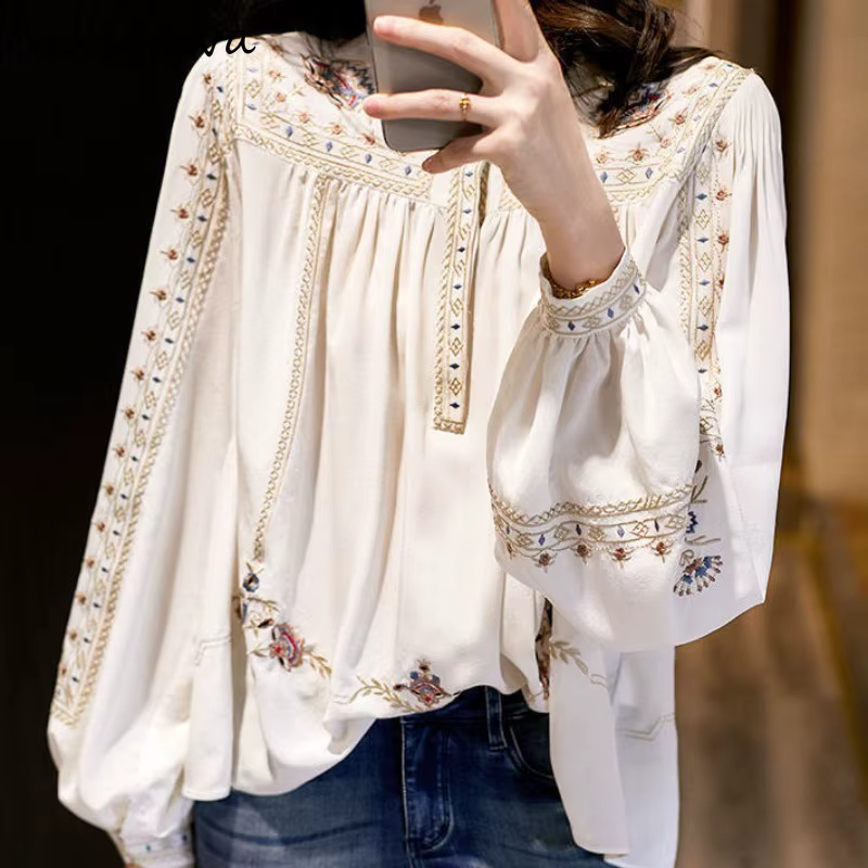 Chemisier De mode pour femmes à manches longues imprimé chemises amples 2025 Blusas Mujer De Moda col rond Vintage bohême été Blouses hauts