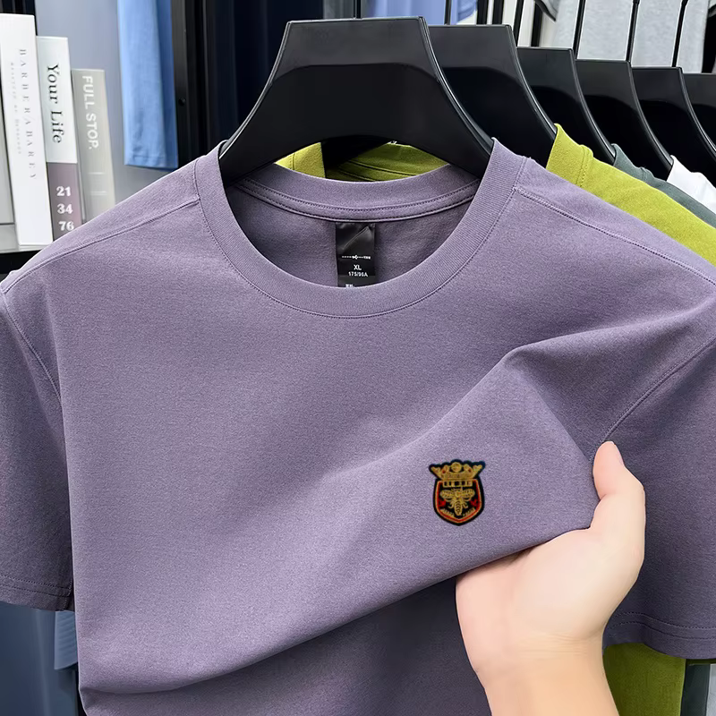 Badge de marque brodé manches courtes hommes t-shirt de luxe designer de mode nouveau été col rond décontracté confort