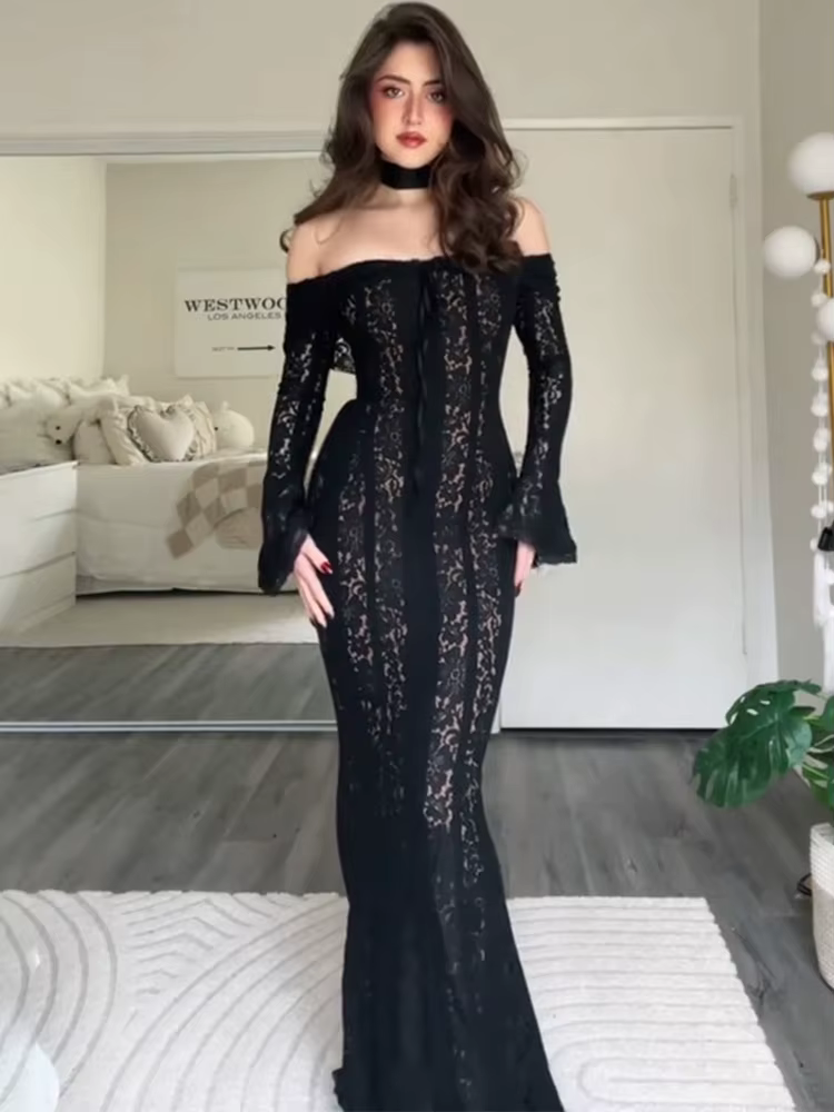 Robe longue blanche sexy en dentelle à manches longues