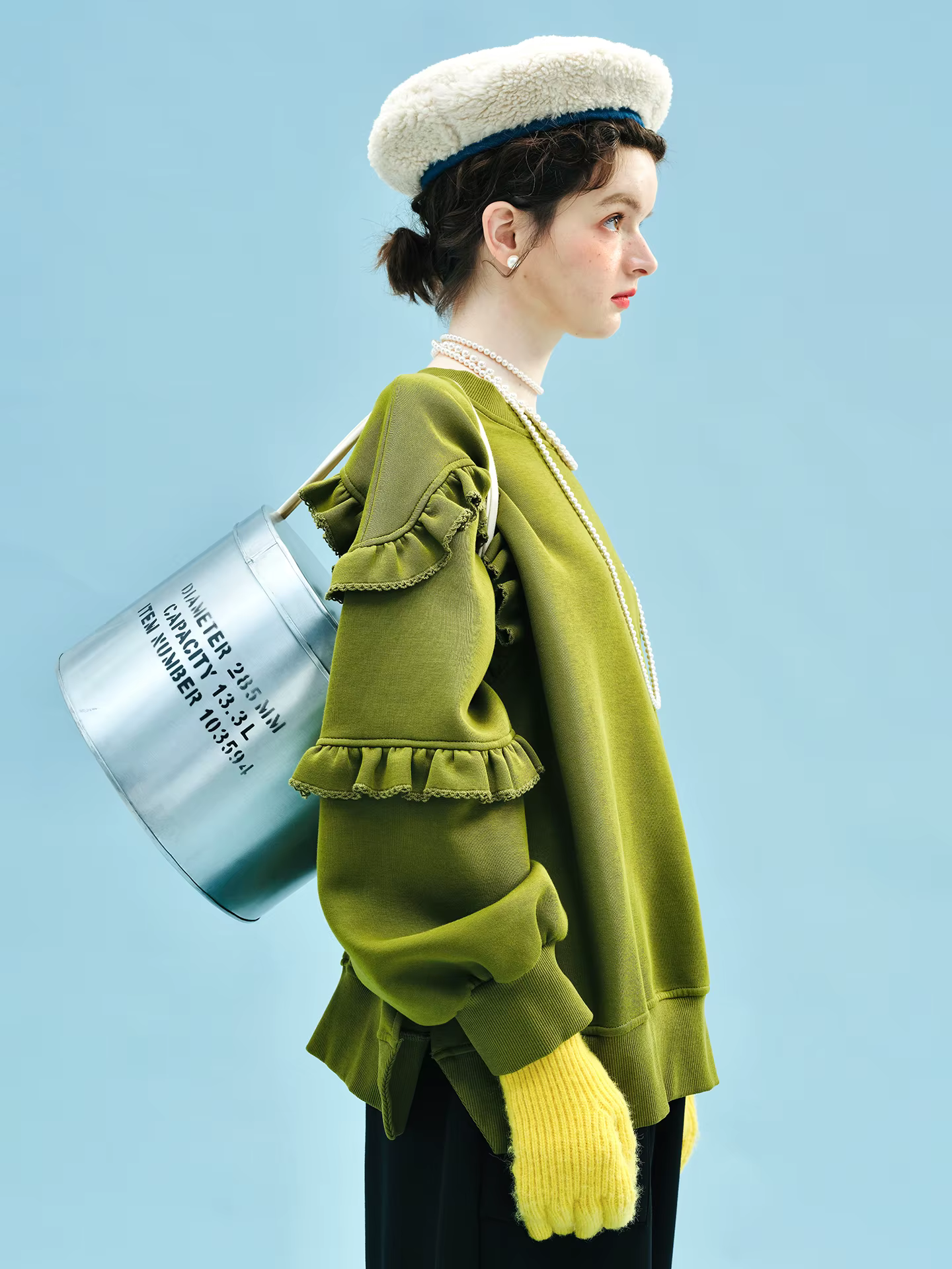 Sweat-shirt vert olive à manches volantées uniques accrocheur pour les vêtements décontractés de rue 255243