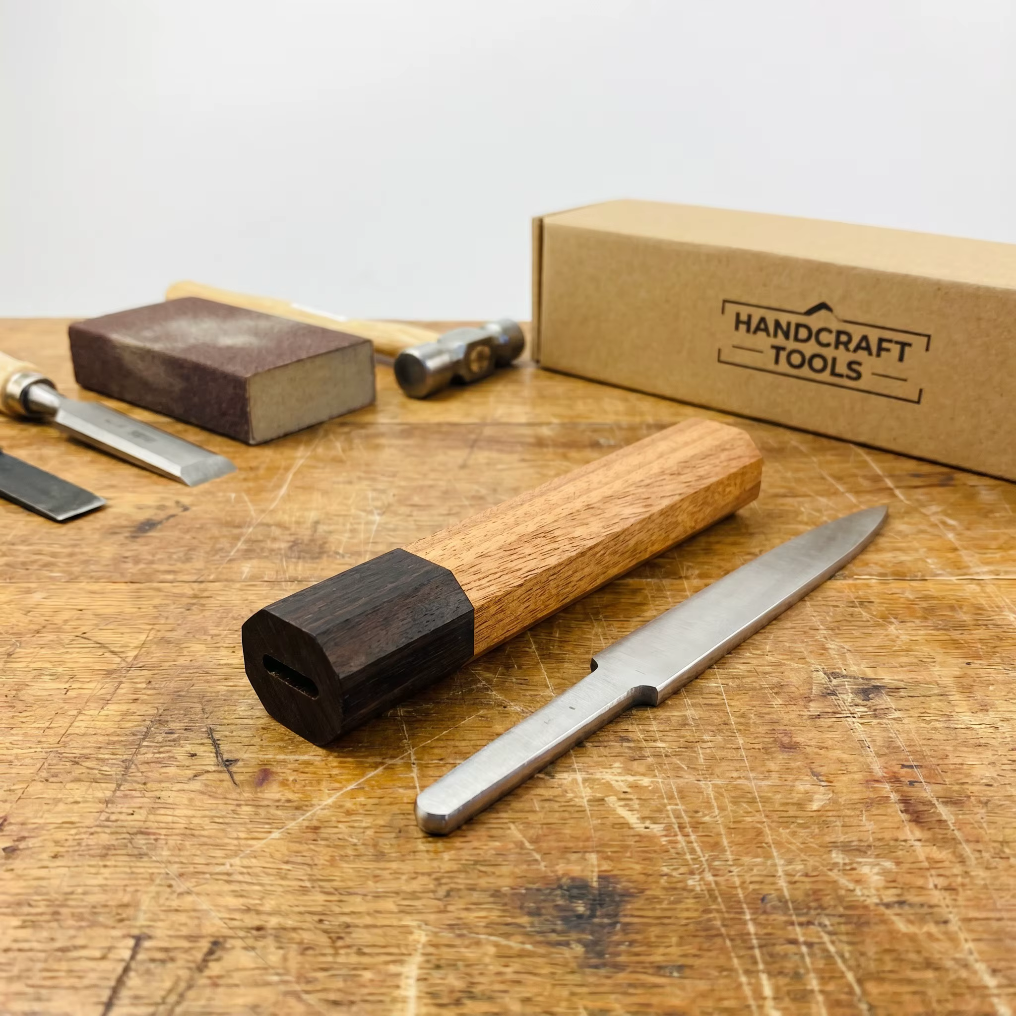 Manche de couteau octogonal en ébène japonais fait main pour les passionnés de bricolage, compatible avec divers styles de couteaux de cuisine courants