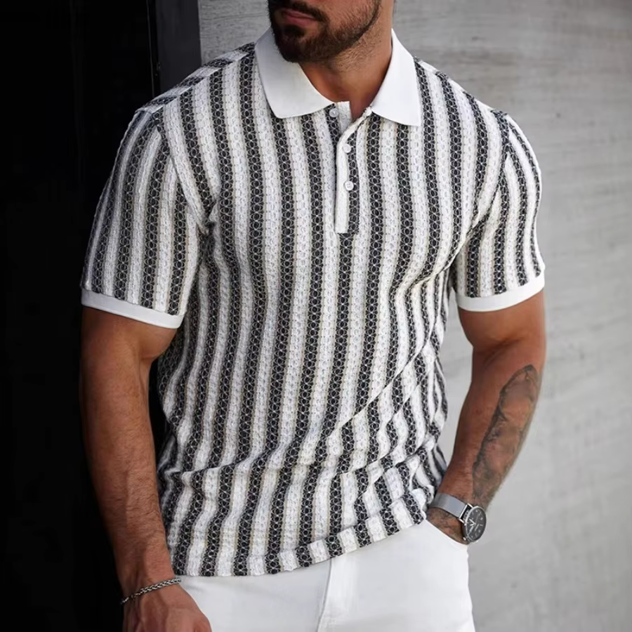 Polo tricoté pour hommes à manches courtes