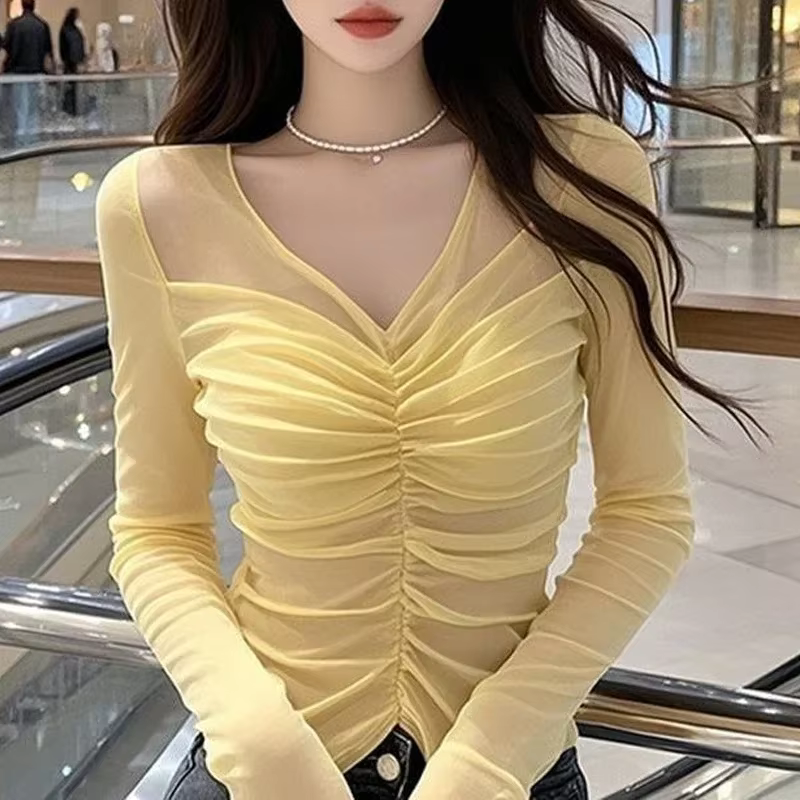 Jaune col en V mince plissé