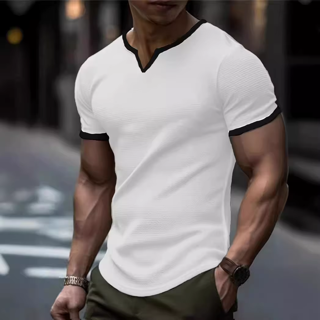 T-shirt à carreaux pour hommes