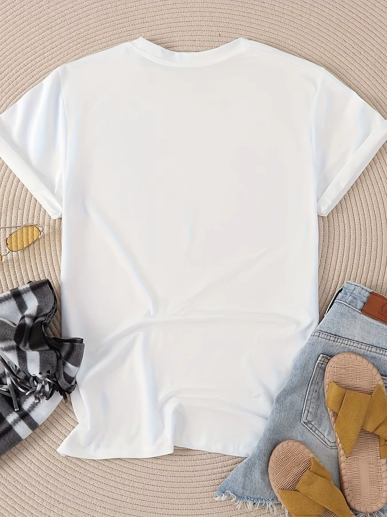 T-Shirt graphique «créez vos propres vagues» pour femmes, haut décontracté à col ras du cou avec lettres bleues et poisson rouge, vêtements d'été à manches courtes