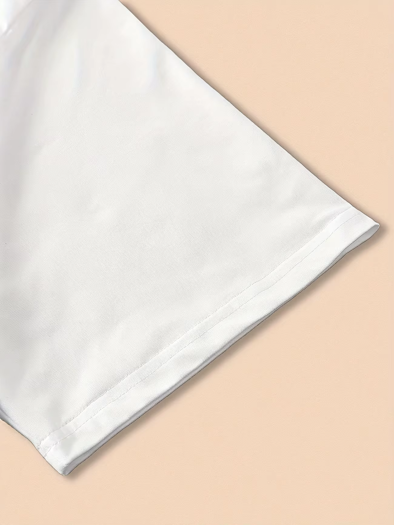 T-shirt décontracté tendance à col en V avec imprimé lettres Milano Italia pour femme