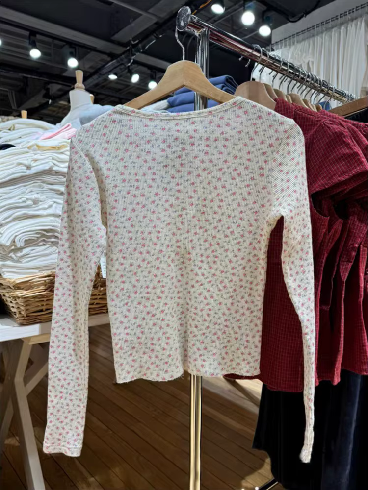 T-Shirt à manches longues gaufré à fleurs roses pour femmes