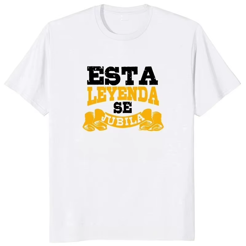 Un t-shirt de style rétro pour femmes en retraite