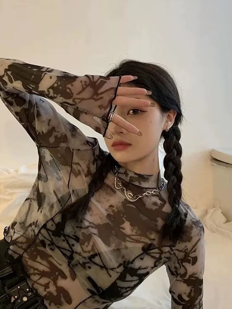 T-shirt à manches longues imprimé tie-dye pour femmes