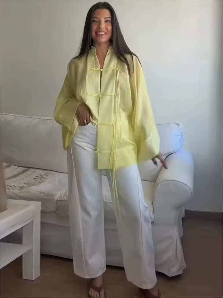 Nouvelle Blouse Fluide Femme Été 2026 Décontractée à Boutons Grenouille Col Rond Manches Longues à Revers Légère Hauts