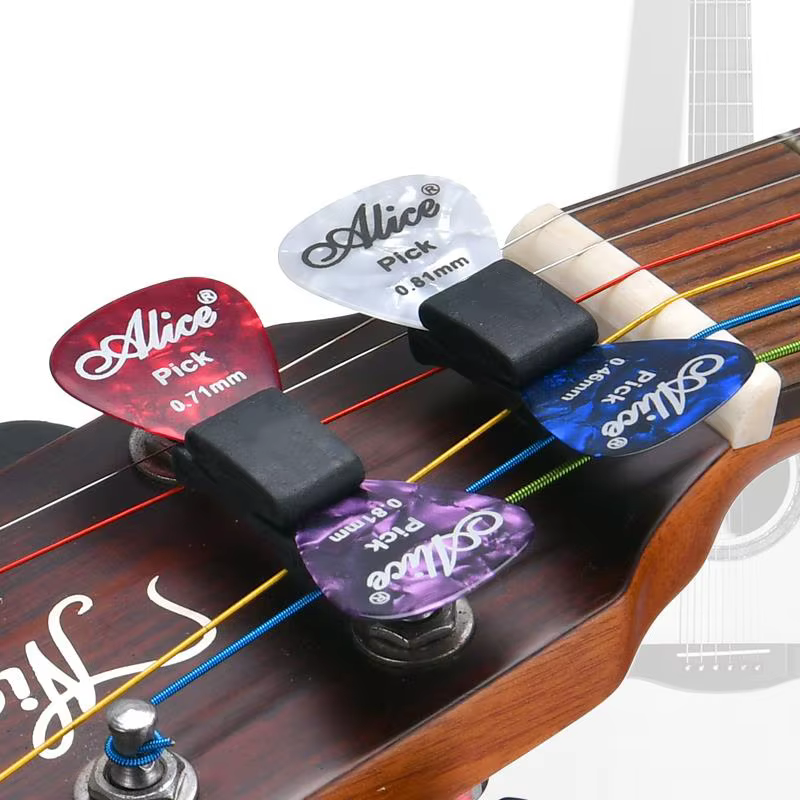 Clips pour médiators de guitare avec médiators – Supports de fixation rapide pour la tête de guitare pour une performance fluide, idéal pour les spectacles en direct et les séances en studio TMZ