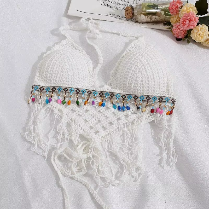 Ensemble trois pièces de plage sans dos en dentelle ajourée avec protection solaire : débardeur
