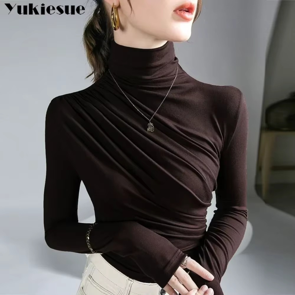 T-shirt extensible plissé à col roulé pour femme