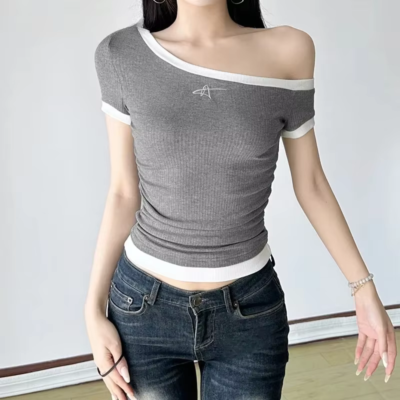 T-shirt asymétrique à manches courtes pour femmes
