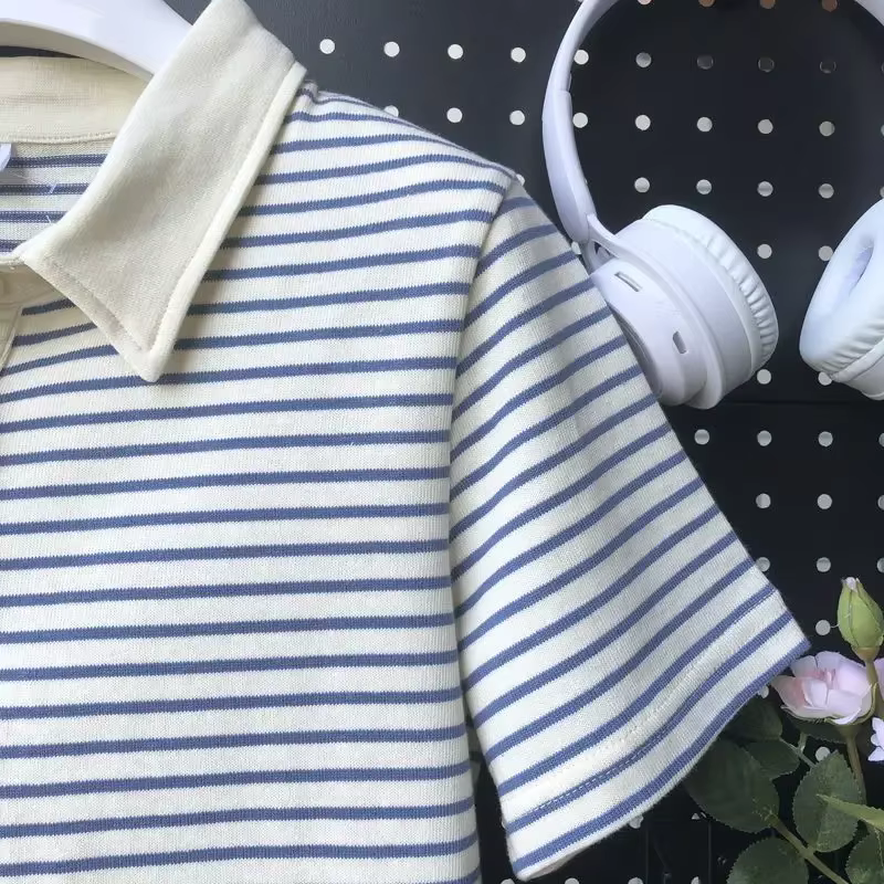T-shirt à manches courtes et col Polo pour femmes
