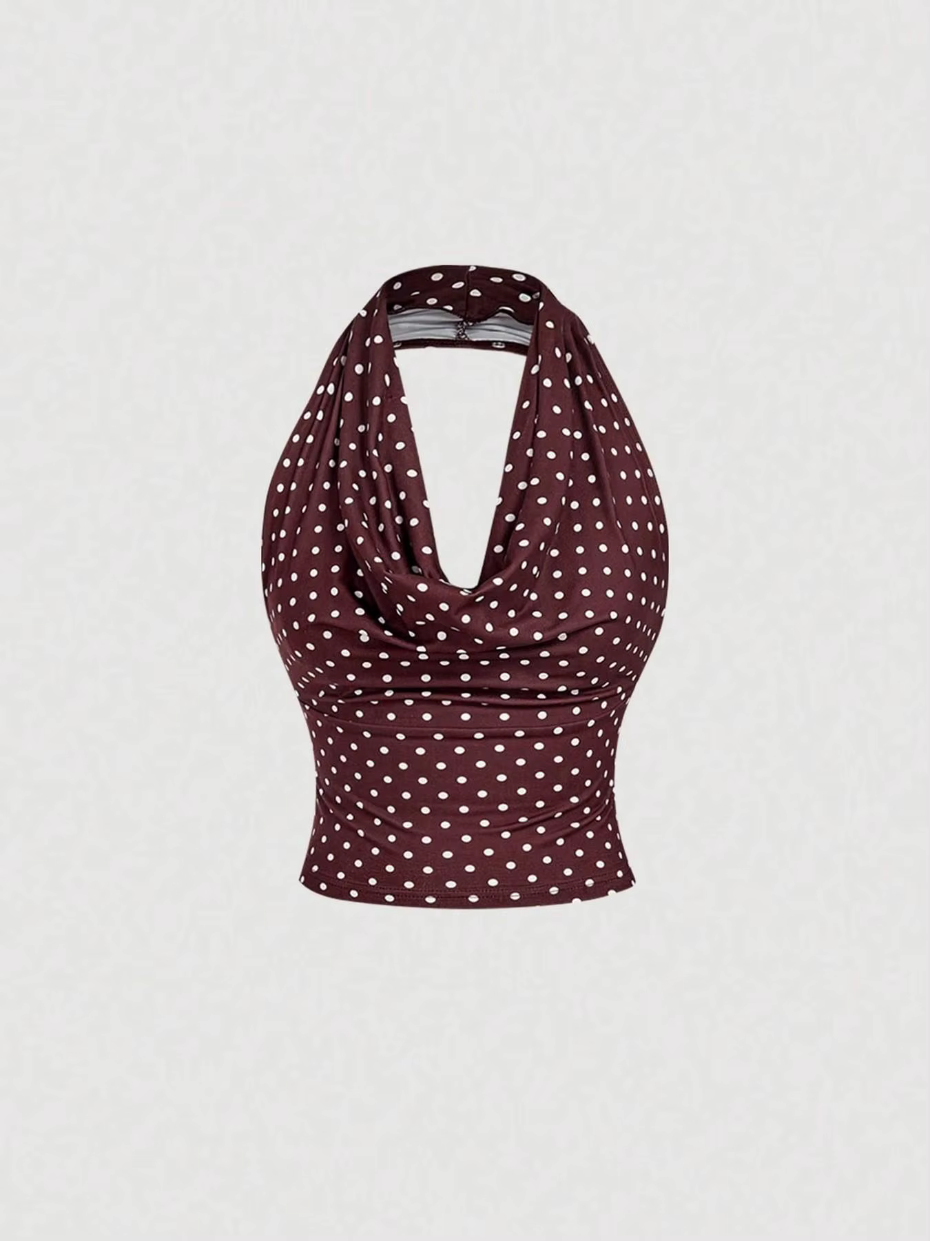 Haut court en tricot pour femme avec options de port polyvalentes et détail froncé sur le côté