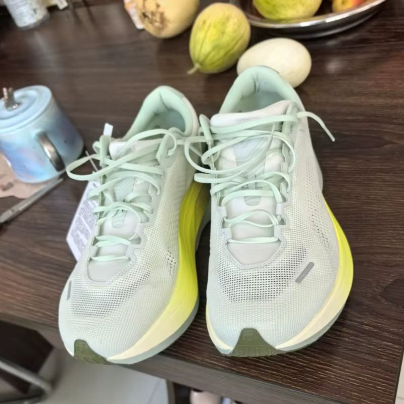 Chaussures de sport de marque originale pour hommes et femmes