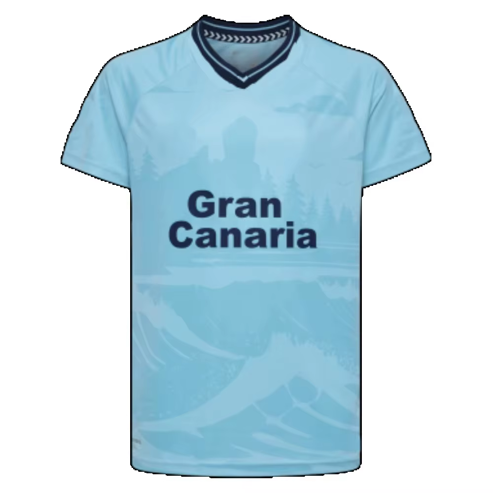 Nouveaux maillots de football pour hommes et femmes en 2025