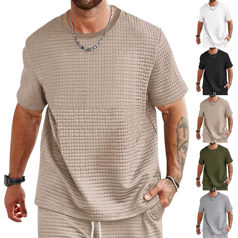 Nouveau T-shirt à manches courtes uni à col rond et petits carreaux pour homme