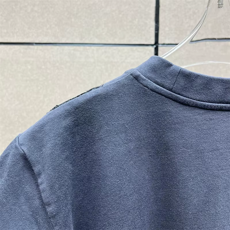 T-shirt pour femme, nouveau pull à col rond brodé de dentelle pour l'été 2026